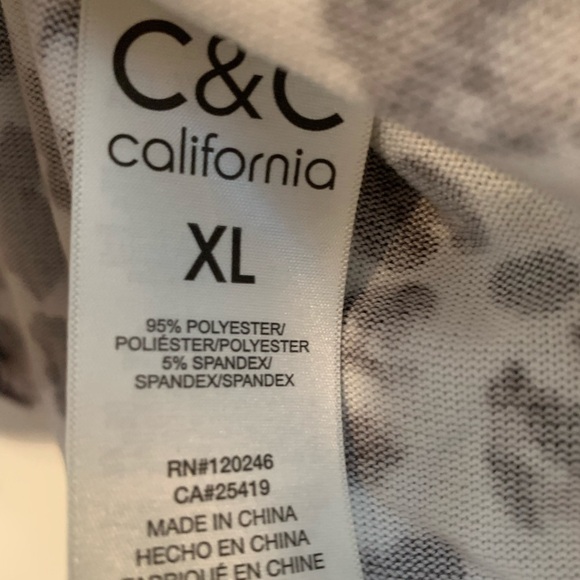 C&C CALIFORNIA Super Soft Asymmetrical Hem Knit Animal Print Top XL NEW - Picture 7 of 10